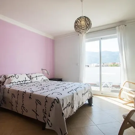Atico-duplex Con Encanto En El Centro De 데니아